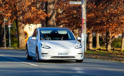 EV